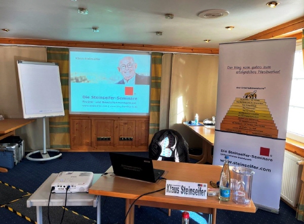Das Seminar für das kunden- und ertragsorientierte Projektmanagement und Baustellenmanagement mit der Projektabwicklung und der Baustellenabwicklung von und mit Klaus Steinseifer vom 28. bis 29. November 2024 im Schwarzwald 1