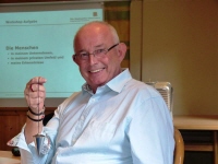 Klaus Steinseifer und sein Workshop "Work-Life-Balance im familiengef&uuml;hrten Handwerkswunternehmen" im April 2015 im Schwarzwald